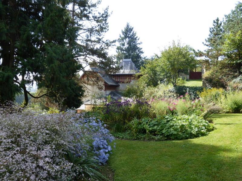 Le Manoir Sur La Roche, 74, Impasse Du Manoir, 71520 Navour Sur Grosne D121 Bed and Breakfast Clermain Exteriör bild